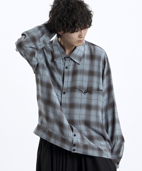 NO ID.(ノーアイディ)の「【NO ID.】Ombre Check Western BIG Shirt / オンブレー チェック ウエスタン ビッグ シャツ(シャツ/ブラウス・メンズ・イエロー/ブルーグレー/ブラック・ONE SIZE)」の4枚目の写真