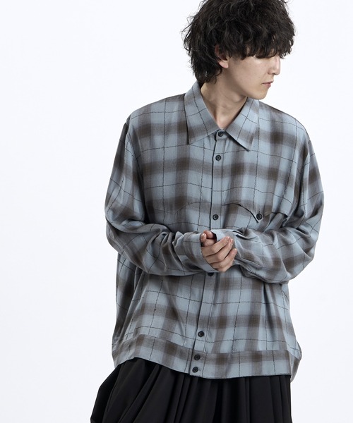 NO ID.(ノーアイディ)の「【NO ID.】Ombre Check Western BIG Shirt / オンブレー チェック ウエスタン ビッグ シャツ(シャツ/ブラウス・メンズ・イエロー/ブルーグレー/ブラック・ONE SIZE)」の5枚目の写真