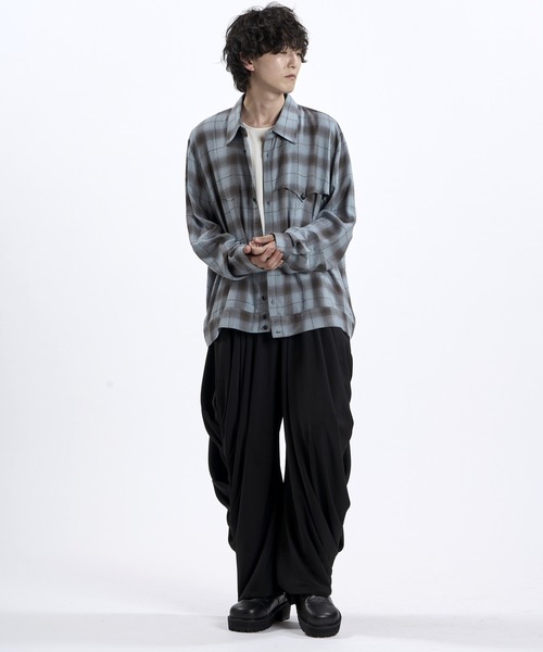 NO ID.(ノーアイディ)の「【NO ID.】Ombre Check Western BIG Shirt / オンブレー チェック ウエスタン ビッグ シャツ(シャツ/ブラウス・メンズ・イエロー/ブルーグレー/ブラック・ONE SIZE)」の10枚目の写真