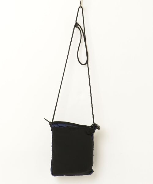 KEEN（キーン）の「【New color】Us4 BAG‘N BAG LOGO TOTE / Us4 バッグイン バッグ ロゴ トート（ショルダーバッグ・レディース・ネイビー・OS）」の2枚目の写真