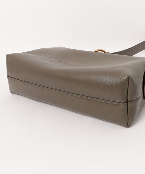 MARC JACOBS(マークジェイコブス)の「THE SCENE MEDIUM SHOULDER BAG/シーン ミディアム ショルダー バッグ(ショルダーバッグ・レディース・グリーン系その他・ONE SIZE)」の7枚目の写真