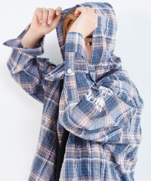 NIGHTWORKDEPT（ナイトワークデプト）の「Vintage Hooded Check Shirt_Blue（シャツ/ブラウス・レディース・その他・ONE）」の3枚目の写真