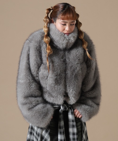 DANKE SCHON(ダンケシェーン)の「DankeSchon/ダンケシェーン/WOMEN ECO FUR STAND BLOUSON(ブルゾン・レディース・ブラウン/グレー・F)」の6枚目の写真