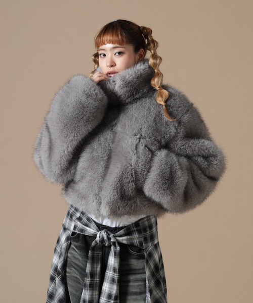 DANKE SCHON(ダンケシェーン)の「DankeSchon/ダンケシェーン/WOMEN ECO FUR STAND BLOUSON(ブルゾン・レディース・ブラウン/グレー・F)」の10枚目の写真
