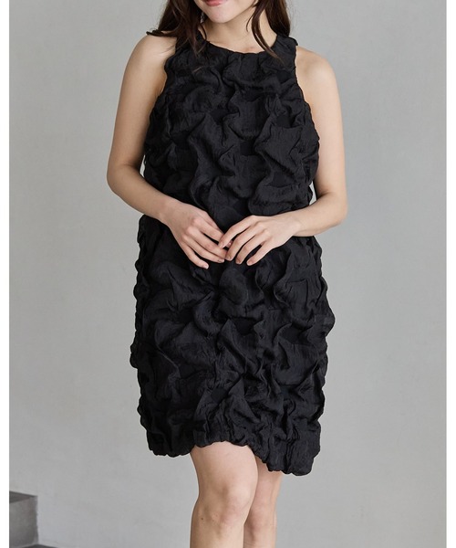 BIRTHDAY BASH（バースデイバッシュ）の「FLOWER GATHER MINI DRESS(フラワーギャザーミニドレス)（ワンピース・レディース・ホワイト/ブラック・S/M）」の6枚目の写真