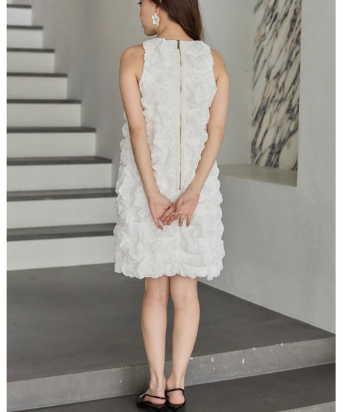 BIRTHDAY BASH（バースデイバッシュ）の「FLOWER GATHER MINI DRESS(フラワーギャザーミニドレス)（ワンピース・レディース・ホワイト/ブラック・S/M）」の14枚目の写真