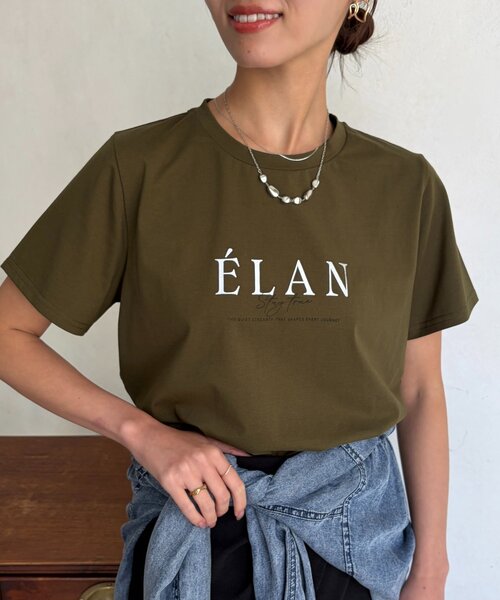 Chez toi(シェトワ)の「箔プリントロゴT(Tシャツ/カットソー・レディース・カーキ/モカ/オフホワイト/ブラック・FREE)」の4枚目の写真