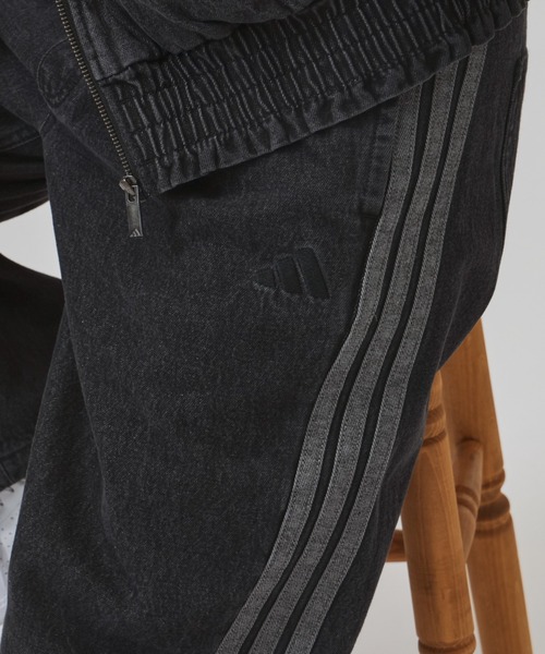 adidas(アディダス)の「アディダス adidas スタジアム ウォッシュ デニム ルーズフィット パンツ(デニムパンツ・レディース・ダークブルー/ブラック/ブルー・S/L/M/XL)」の22枚目の写真