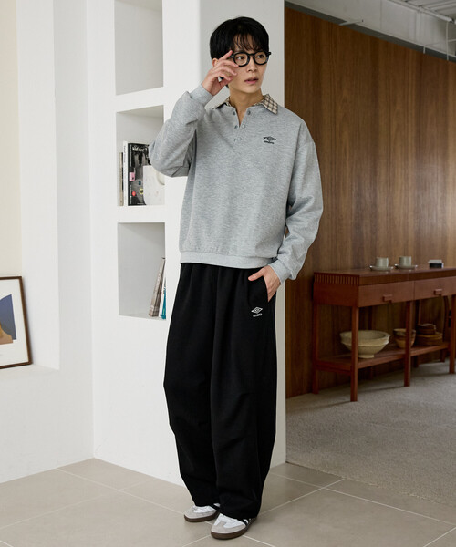 UMBRO(アンブロ)の「UMBRO × PUBLUX/アンブロ <セットアップ対応>別注 ダンボール タック スウェットパンツ 限定展開(スウェットパンツ・メンズ・ネイビー/グレー/ブラック・MEDIUM/LARGE)」の14枚目の写真