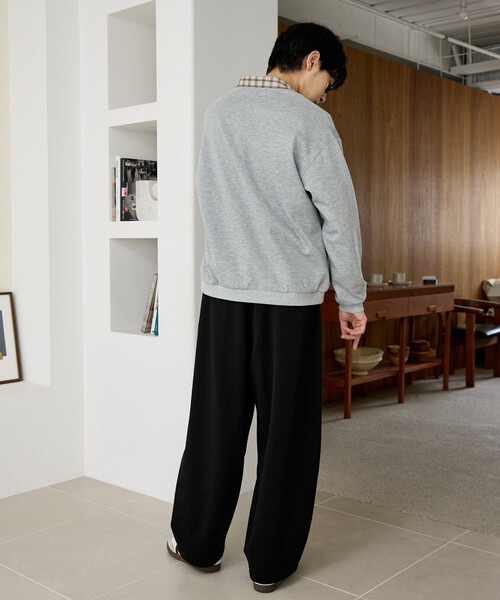 UMBRO(アンブロ)の「UMBRO × PUBLUX/アンブロ <セットアップ対応>別注 ダンボール タック スウェットパンツ 限定展開(スウェットパンツ・メンズ・ネイビー/グレー/ブラック・MEDIUM/LARGE)」の16枚目の写真