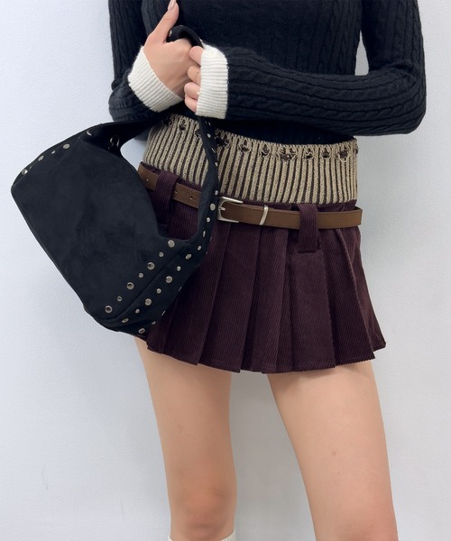 FOLLOWIN（フォロウィン）の「ベルト付きコーデュロイ切替プリーツミニスカート（スカート・レディース・ブラック/ブラウン/バーガンディー・SMALL/MEDIUM/LARGE）」の22枚目の写真