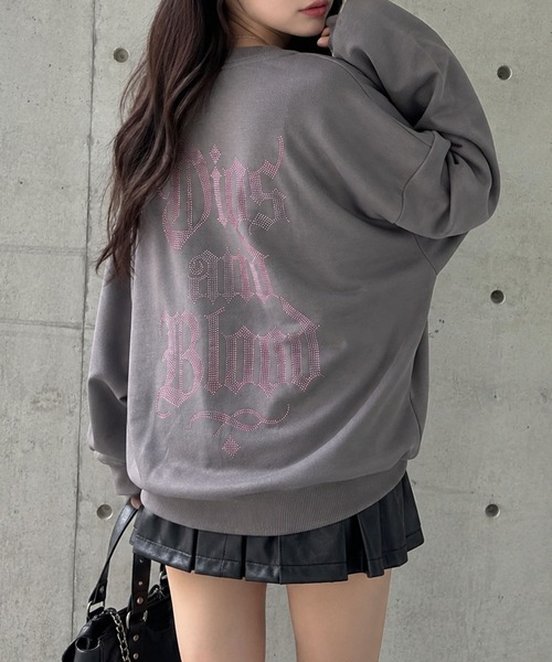 GLAMOROUS JANE（グラマラスジェーン）の「ラインストーンロゴオーバーサイズトレーナー（スウェット・レディース・グレー/杢グレー/ベージュ/ブラック・FREE）」の3枚目の写真