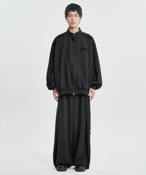 AJOBYAJO（アジョバイアジョ）の「Multi Lace Trim One Tuck Track Pants [BLACK]（スウェットパンツ・レディース・その他・MEDIUM/LARGE/X-LARGE）」の7枚目の写真