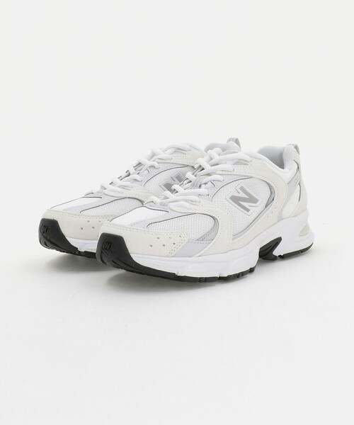 NEW BALANCE（ニューバランス）の「＜New Balance＞MR530CE/D スニーカー（スニーカー・レディース・ホワイト・24cm/23.5cm/25cm/22.5cm/25.5cm/24.5cm/23cm）」の2枚目の写真