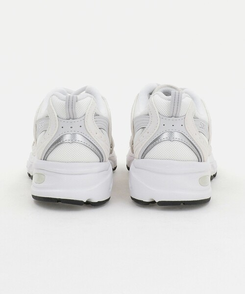 NEW BALANCE（ニューバランス）の「＜New Balance＞MR530CE/D スニーカー（スニーカー・レディース・ホワイト・24cm/23.5cm/25cm/22.5cm/25.5cm/24.5cm/23cm）」の5枚目の写真