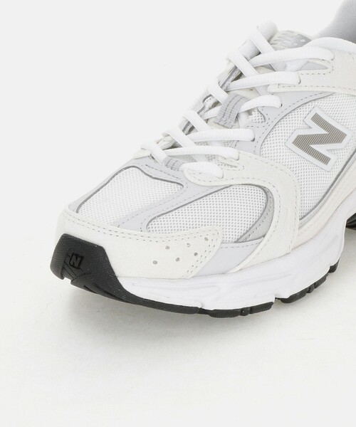 NEW BALANCE（ニューバランス）の「＜New Balance＞MR530CE/D スニーカー（スニーカー・レディース・ホワイト・24cm/23.5cm/25cm/22.5cm/25.5cm/24.5cm/23cm）」の8枚目の写真