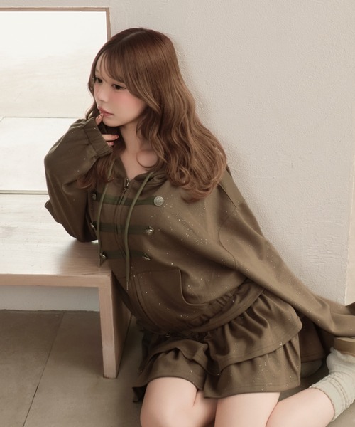 TITTY&CO.（ティティーアンドコー）の「ラメナポレオンスウェットセットアップ（セットアップ・レディース・カーキ/ブラック/グレー・FREE）」の14枚目の写真