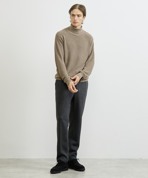 MEN'S MELROSE(メンズメルローズ)の「ウーレンウーステッド片畦タートルネックニット | ウォッシャブル(ニット/セーター・メンズ・ブラック/ベージュ/グレー・2/4/3)」の21枚目の写真