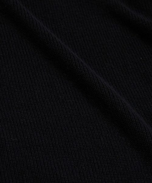 MEN'S MELROSE(メンズメルローズ)の「ウーレンウーステッド片畦タートルネックニット | ウォッシャブル(ニット/セーター・メンズ・ブラック/ベージュ/グレー・2/4/3)」の12枚目の写真