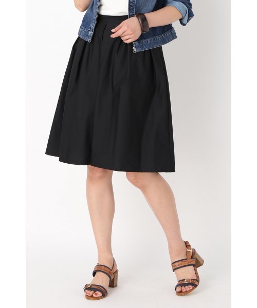 Spick & Span（スピックアンドスパン）の「WASHABLE タックスカート◆（スカート・レディース・ホワイト/グリーン/ベージュ/ネイビー・40/38/36/34）」の4枚目の写真