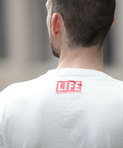 Denime（ドゥニーム）の「【Denime×LIFE MAGAZINE】ジーンズ フォト T/JEANS PHOTO T（Tシャツ/カットソー・メンズ・ホワイト/ブラック・LARGE/SMALL/X-LARGE/MEDIUM）」の19枚目の写真