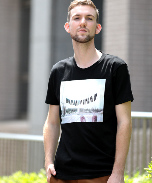 Denime（ドゥニーム）の「【Denime×LIFE MAGAZINE】ジーンズ フォト T/JEANS PHOTO T（Tシャツ/カットソー・メンズ・ホワイト/ブラック・LARGE/SMALL/X-LARGE/MEDIUM）」の17枚目の写真