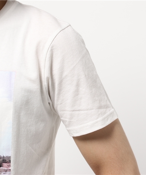 Denime（ドゥニーム）の「【Denime×LIFE MAGAZINE】ジーンズ フォト T/JEANS PHOTO T（Tシャツ/カットソー・メンズ・ホワイト/ブラック・LARGE/SMALL/X-LARGE/MEDIUM）」の6枚目の写真