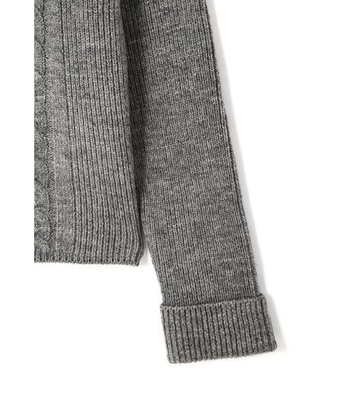 NATURAL BEAUTY BASIC（ナチュラルビューティーベーシック）の「【AneCan 12月号掲載】ケーブル×リブセットアップニット　【セットアップ商品】（ニット/セーター・レディース・グレー/グリーン/ネイビー・MEDIUM）」の5枚目の写真