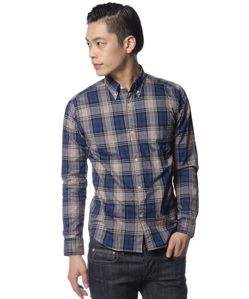 BEAMS(ビームス)の「BEAMS / チェックオックスフォードボタンダウンシャツ(シャツ/ブラウス・メンズ・ブルー/パープル・SMALL/MEDIUM/LARGE)」の2枚目の写真