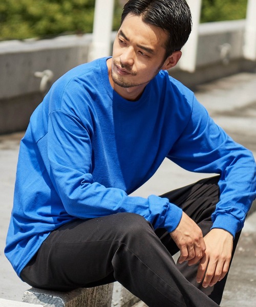 GILDAN（ギルダン）の「ギルダン ビッグシルエット USAオーバーサイズ ロングスリーブTシャツ 無地T トップス Tシャツ（Tシャツ/カットソー・メンズ・ホワイト/ブラック/ダークブラウン/パープル/ネイビー/グレー/ライム/マルーン/レッド/オレンジ/チャコールグレー/ピンク/ナチュラル/グリーン系その他/オレンジ系その他/ブラック系その他2/グレー系その他2/ホワイト系その他2/グリーン系その他2/ブルー系その他2/オレンジ系その他2/グリーン系その他3/レッド系その他/ゴールド/ロイヤルブルー/インディゴブルー/グリーン系その他4/ブルー系その他3/ダークグレー/アッシュグレー・L/XL/M）」の19枚目の写真