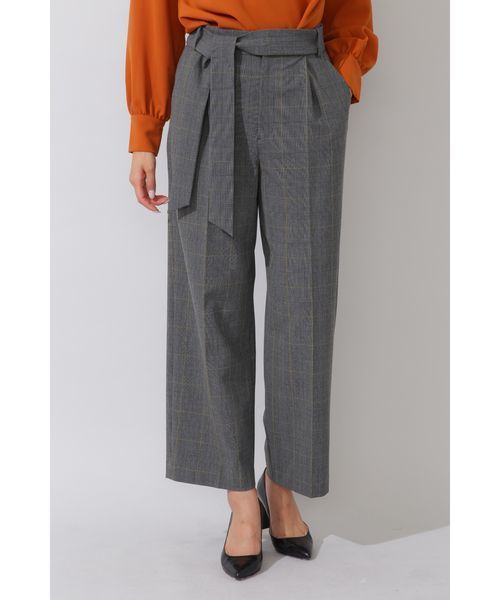 22 OCTOBRE（ヴァンドゥ－オクトーブル）の「モナルーチェセンタープレスパンツ（その他パンツ・レディース・ベージュ/グレイッシュベージュ・36/38/40）」の2枚目の写真