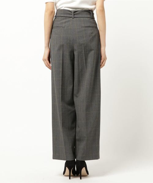 22 OCTOBRE（ヴァンドゥ－オクトーブル）の「モナルーチェセンタープレスパンツ（その他パンツ・レディース・ベージュ/グレイッシュベージュ・36/38/40）」の4枚目の写真