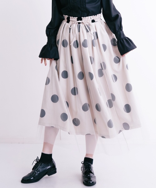 merlot plus（メルロープリュス）の「フロッキー大ドットチュールスカート2466（スカート・レディース・アイボリー/ブラック/パープル・FREE）」の2枚目の写真