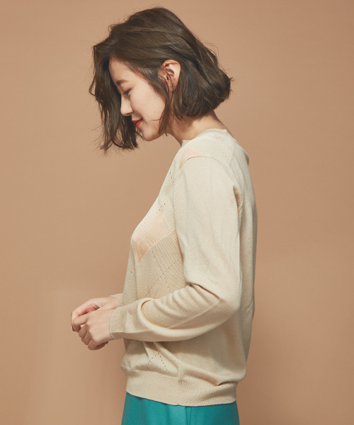 Abahouse Devinette（ドゥヴィネット）の「トーントーンアーガイルニット（ニット/セーター・レディース・ブラック/ベージュ・フリー）」の4枚目の写真