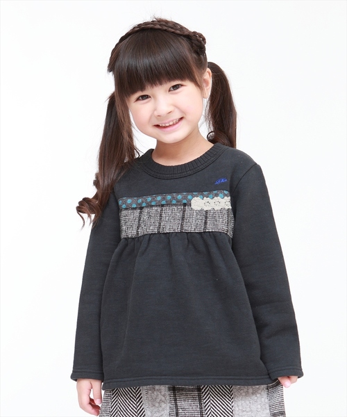 RAGMART（ラグマート）の「裏起毛パッチワークトレーナ（スウェット・キッズ・ブラック/アイボリー・110cm/100cm/120cm/130cm）」の2枚目の写真