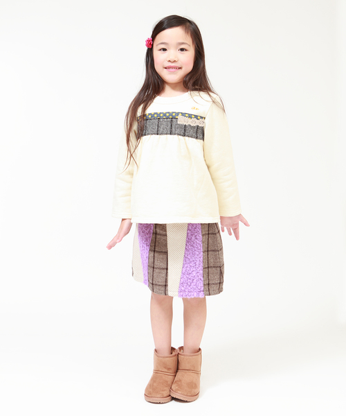 RAGMART（ラグマート）の「裏起毛パッチワークトレーナ（スウェット・キッズ・ブラック/アイボリー・110cm/100cm/120cm/130cm）」の6枚目の写真