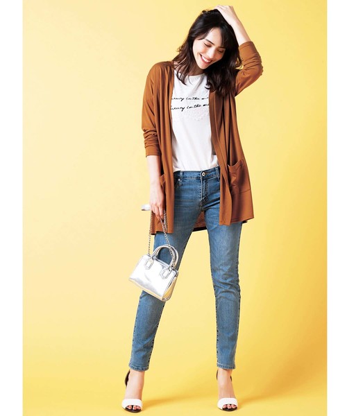 GeeRA(ジーラ)の「レディシルエットデザインTシャツ(Tシャツ/カットソー・レディース・ホワイト/ホワイト系その他/ブラック系その他/ブラック・SMALL/LARGE/X-LARGE/MEDIUM/XX-LARGE)」の10枚目の写真