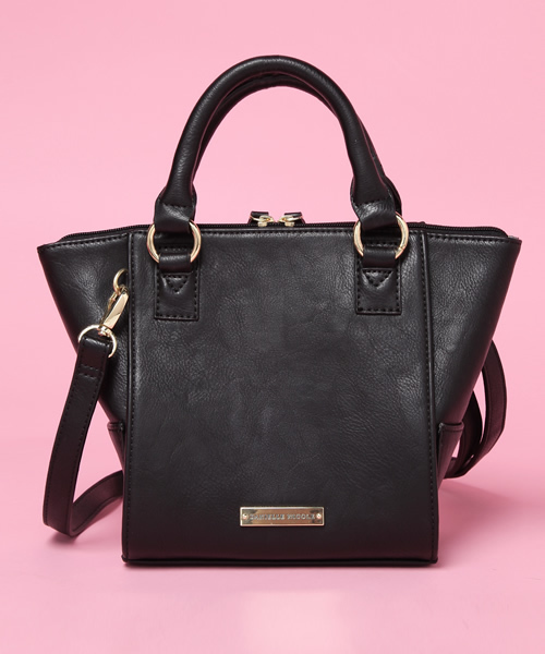 Soareak(ソアリーク)の「【DANIELLE NICOLE】 MINI CROSSBODY CARI(ハンドバッグ・レディース・ブラック/ライトピンク・FREE)」の7枚目の写真