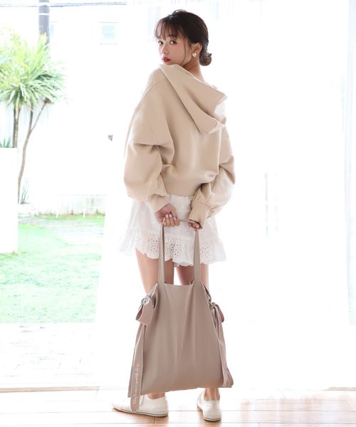 one after another NICE CLAUP（ワンアフターアナザーナイスクラップ）の「サイドリボントートバッグ（トートバッグ・レディース・アイボリー/ブラック/ベージュ/モカ・FREE）」の10枚目の写真