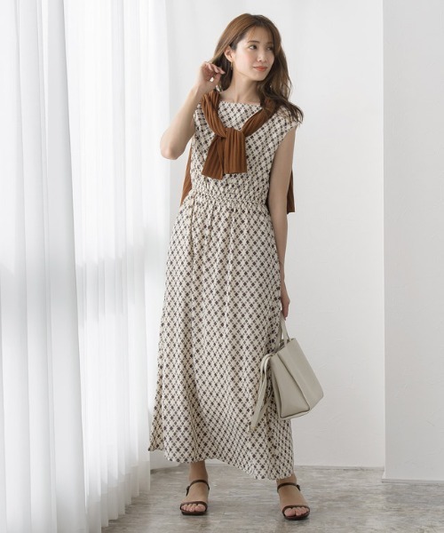 セール 大人ムード漂うブラウジングワンピース ワンピース Pierrot ピエロ のファッション通販 Zozotown