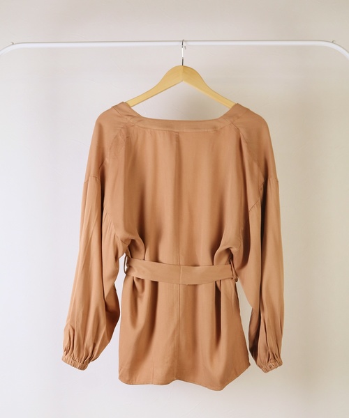 reca（レカ）の「ボリューム袖とろみガウン（シャツ/ブラウス・レディース・モカ/キャメル・M）」の9枚目の写真