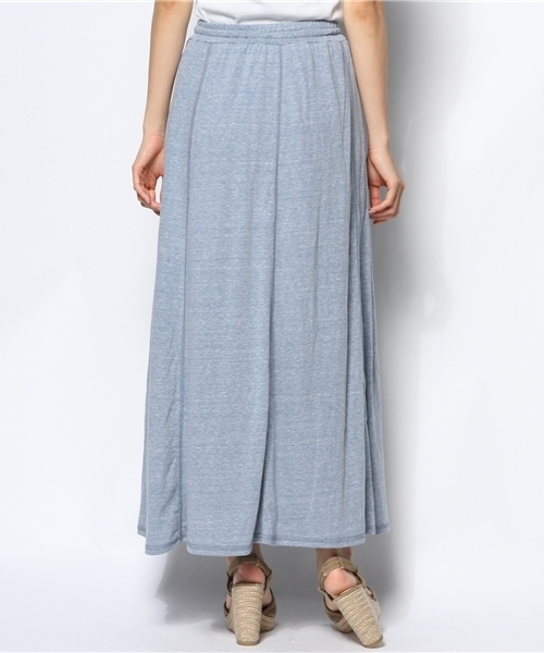 MOUSSY（マウジー）の「PANEL MAXI SKIRT J（スカート・レディース・オレンジ系その他/ブルー系その他/トップグレー/ホワイト・2/1）」の6枚目の写真