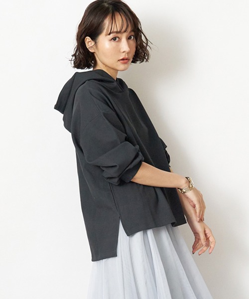 STYLEBLOCK(スタイルブロック)の「とろみ素材ダブルフェイスジャージーパーカー(パーカー・レディース・ライトベージュ/ブラック系その他/ブルー系その他/モカ・M)」の2枚目の写真