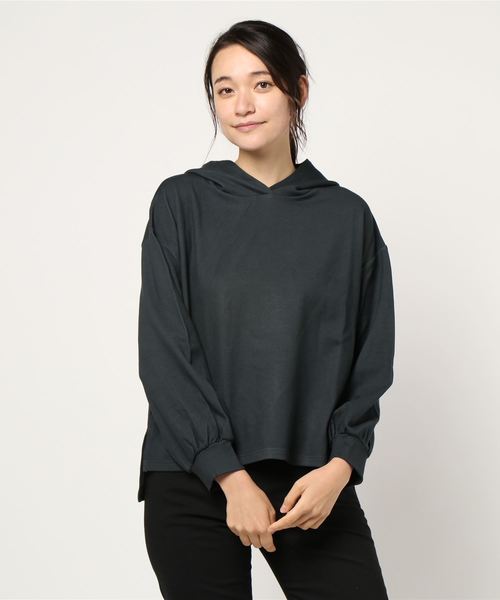 STYLEBLOCK(スタイルブロック)の「とろみ素材ダブルフェイスジャージーパーカー(パーカー・レディース・ライトベージュ/ブラック系その他/ブルー系その他/モカ・M)」の8枚目の写真
