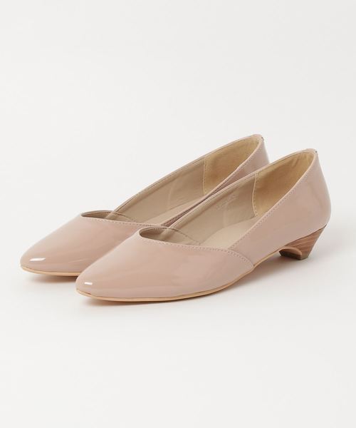 Au BANNISTER(オゥバニスター)の「【販売店舗限定】Vカット パンプス(パンプス・レディース・ベージュ/ライトブルー/ライトグレー/ブラック・S/M/L/LL)」の4枚目の写真