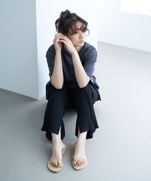 AMERICAN HOLIC（アメリカンホリック）の「カットリブリラックスパンツ　＊（その他パンツ・レディース・ブラック/アイボリー/グレイッシュベージュ・M/L）」の9枚目の写真