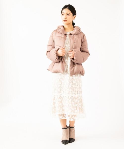 TOCCA(トッカ)の「【TOCCA LAVENDER】Eyelash Embroidery ロングドレス(ワンピース・レディース・ブラック系7/アイボリー系7・6/0/2/4)」の6枚目の写真
