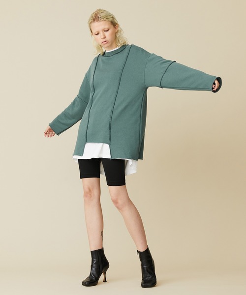 INella（イネラ）の「【INella(イネラ)】カットアウトルーズスウェット（スウェット・レディース・パープル/グリーン/ブラック・FREE）」の9枚目の写真