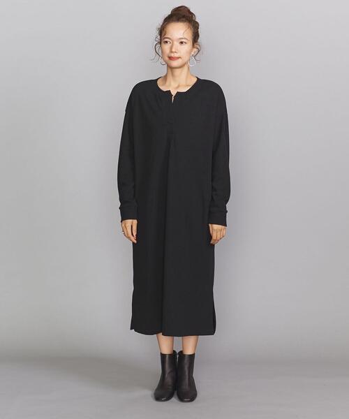 BEAUTY&YOUTH UNITED ARROWS(ビューティーアンドユースユナイテッドアローズ)の「BY ダンボールスキッパーネックサイドスリットワンピース(ワンピース・レディース・モカ/ブラック・FREE)」の3枚目の写真