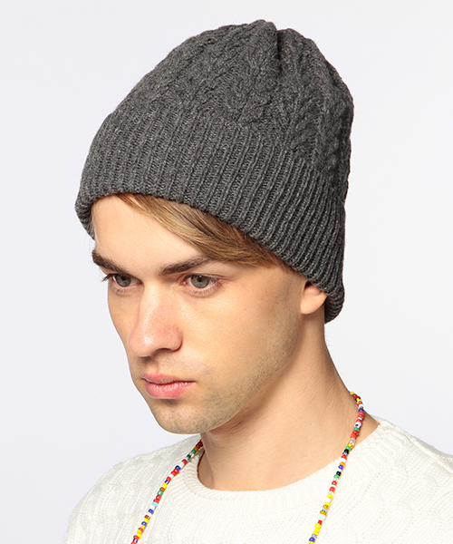 BEAMS LIGHTS Men's(ビームスライツ メンズ)の「ΠBEAMS LIGHTS / ケーブルニットキャップ(ニットキャップ/ビーニー・メンズ・オフホワイト/グレー/ネイビー・ONE SIZE)」の2枚目の写真
